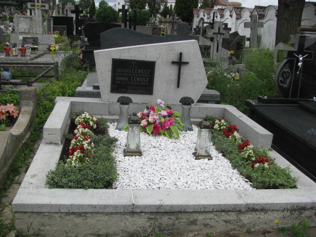 Grób Helena Lewasz