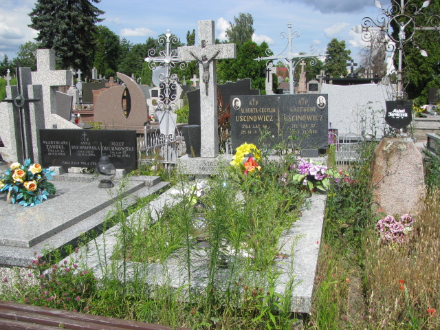 Grób Grzegorz Uścinowicz