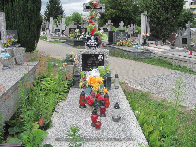 Grób Tadeusz Dobrowolski