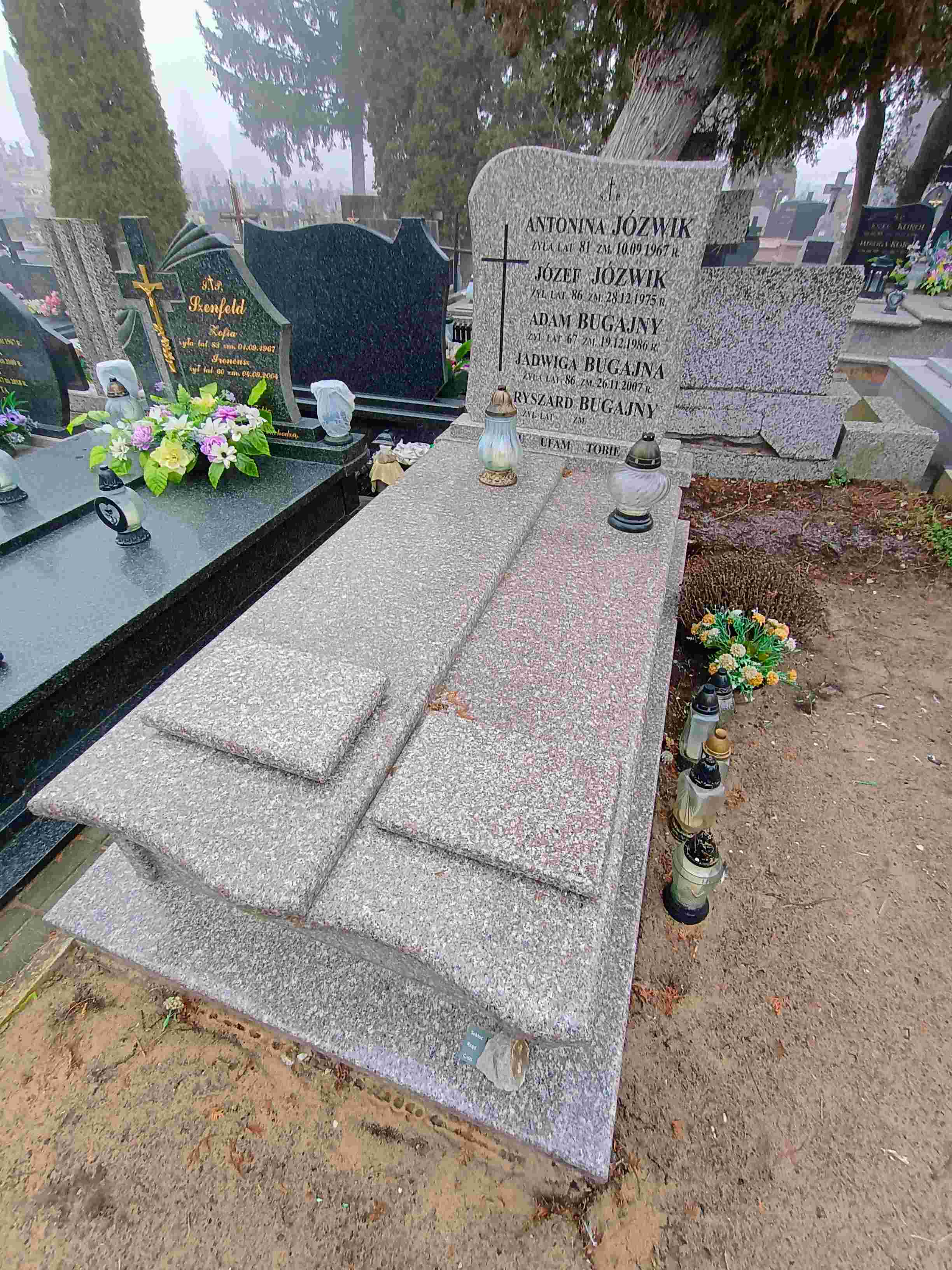 Adam Bugajna Białystok św. Rocha - Grobonet - Wyszukiwarka osób pochowanych