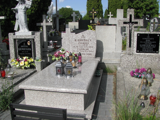Grób Andrzej Kamiński
